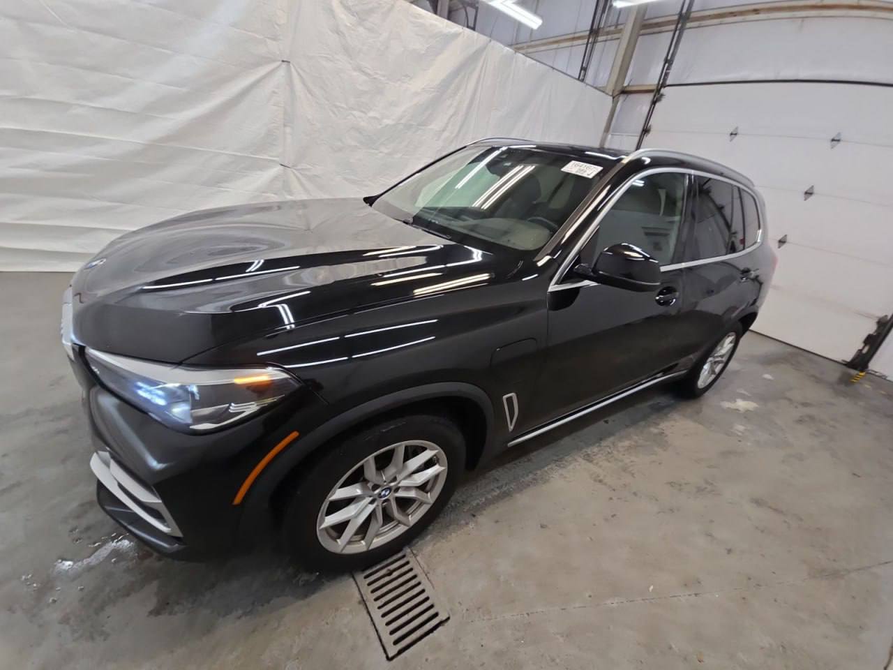 BMW X5 2021, Внедорожник, 3000 см³, Автомат